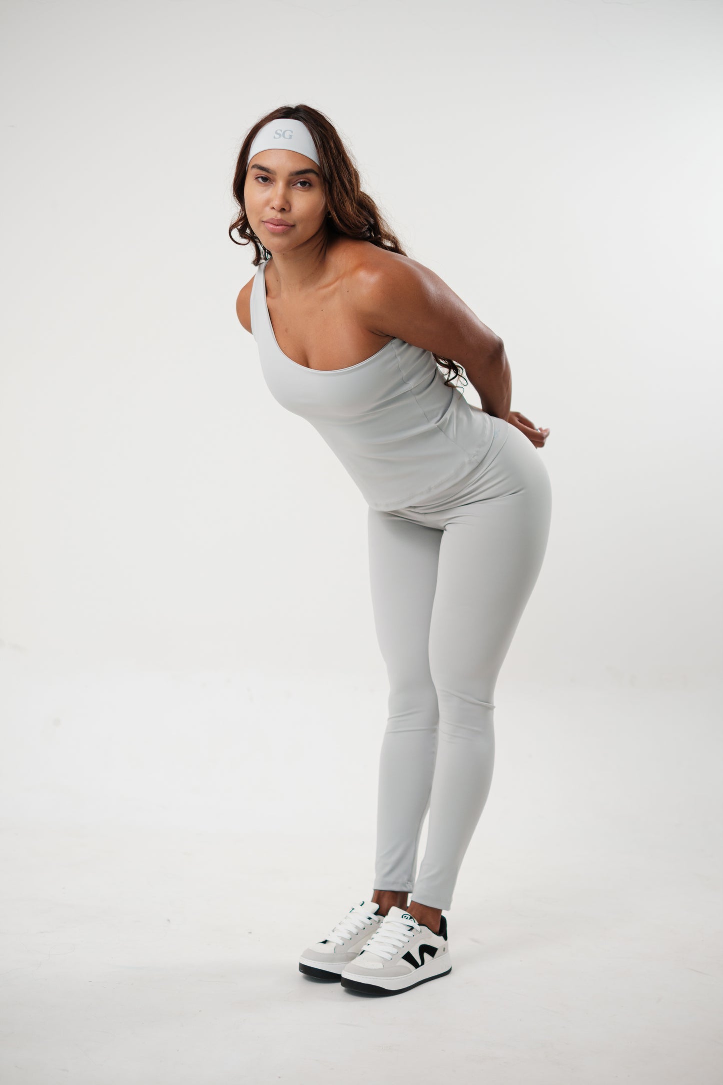 Blusa Regata Alça Única Cinza