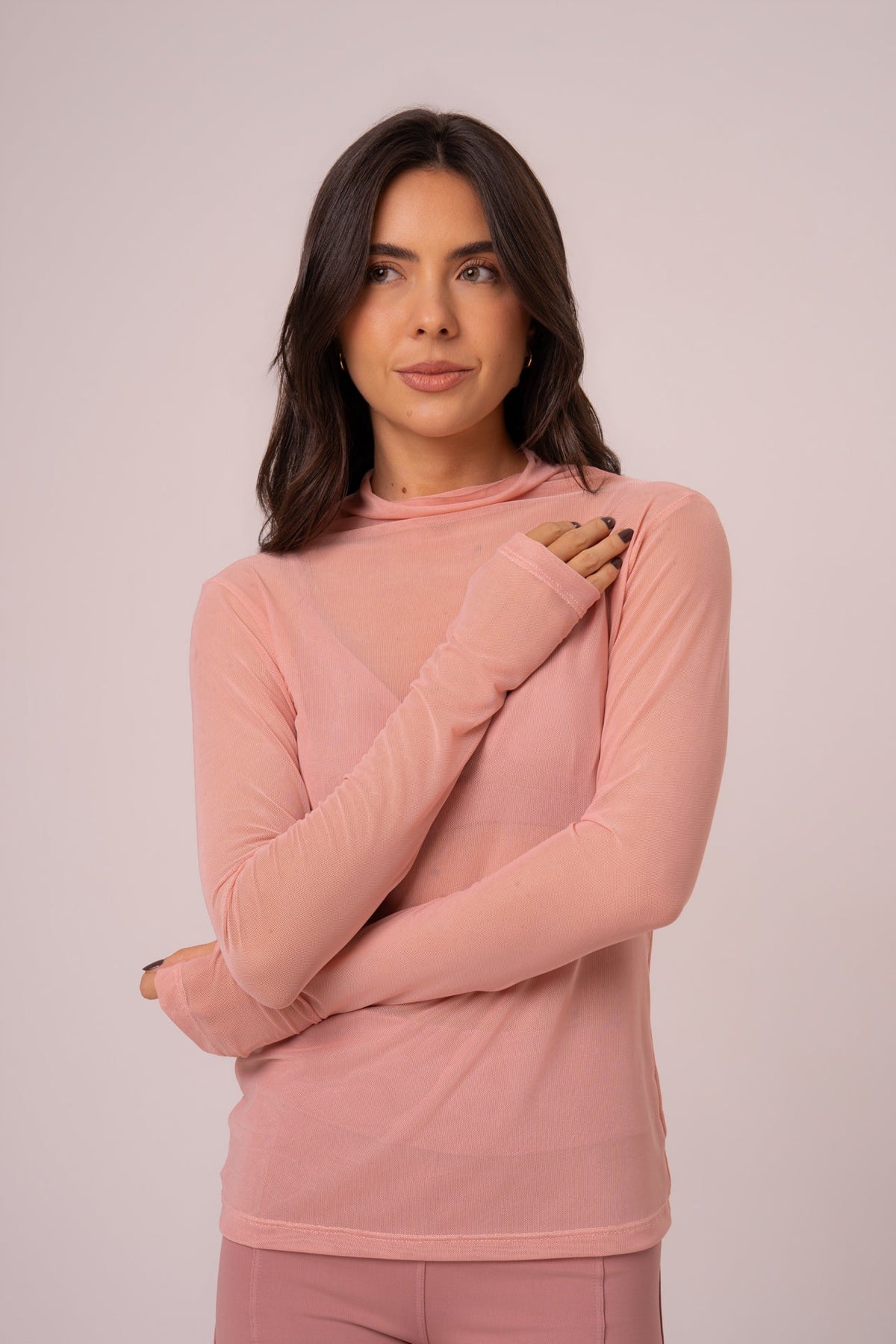Blusa de Tule Manga Longa com Abertura para Dedo Rosé