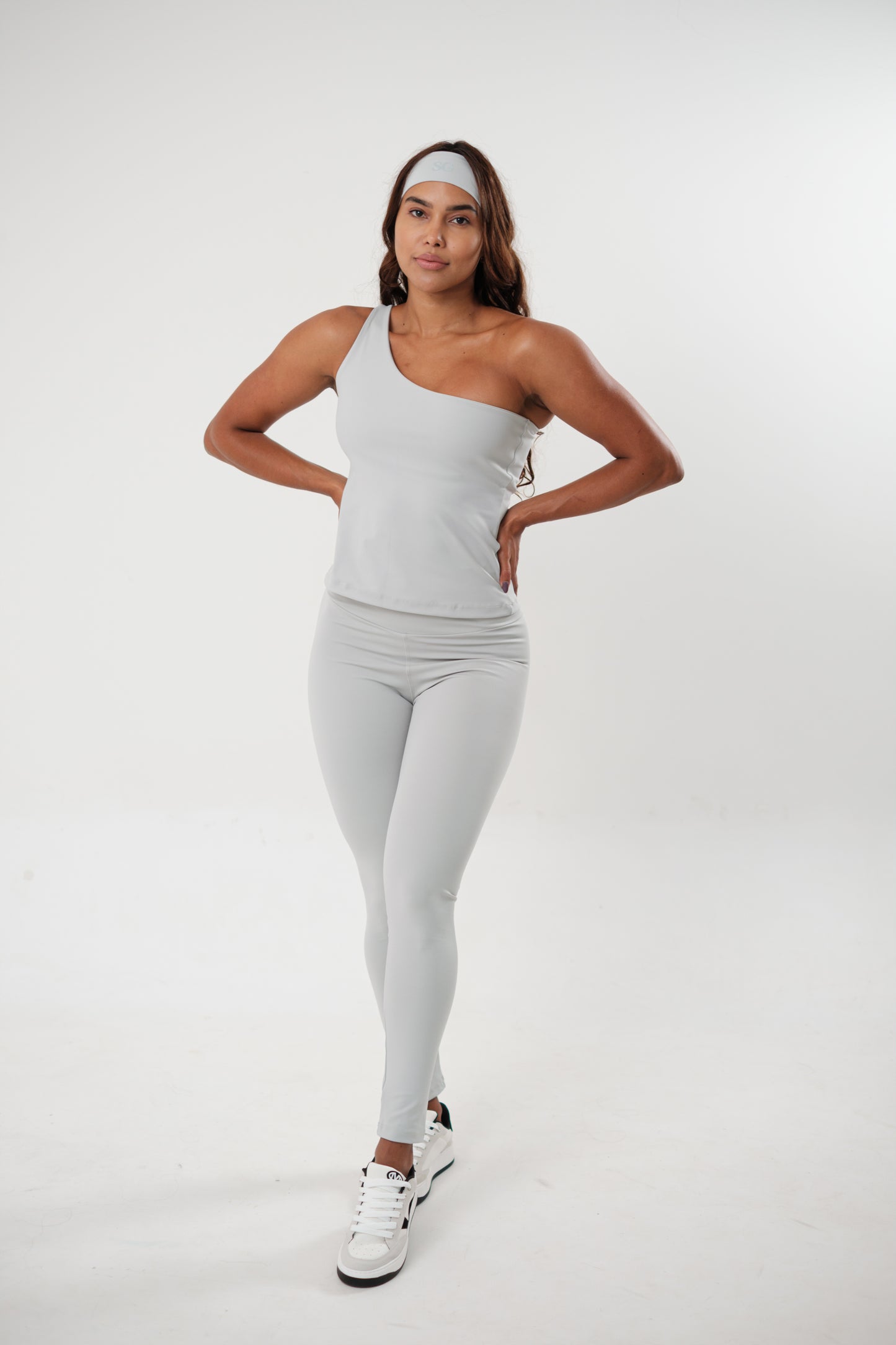 Blusa Regata Alça Única Cinza