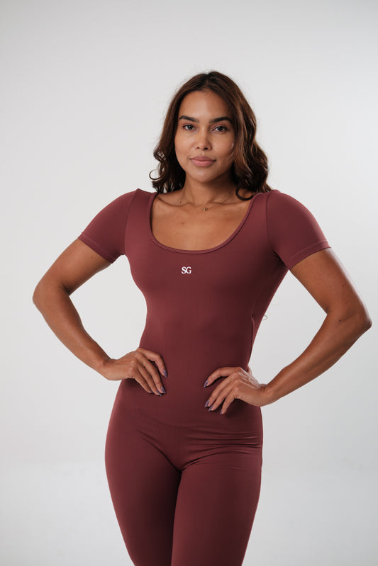 Macacão Longo Essentials Marsala