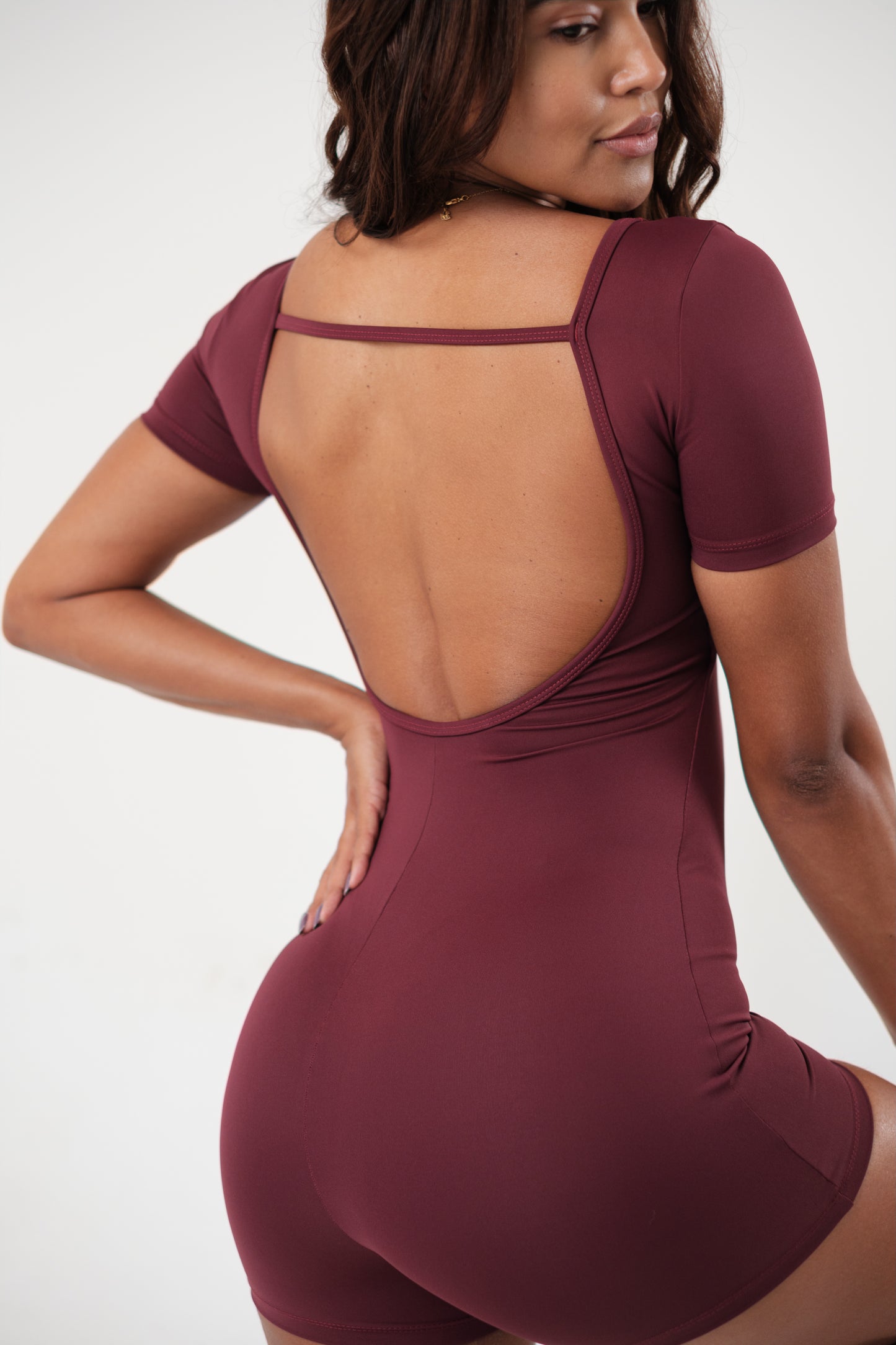 Macaquinho Essentials Marsala