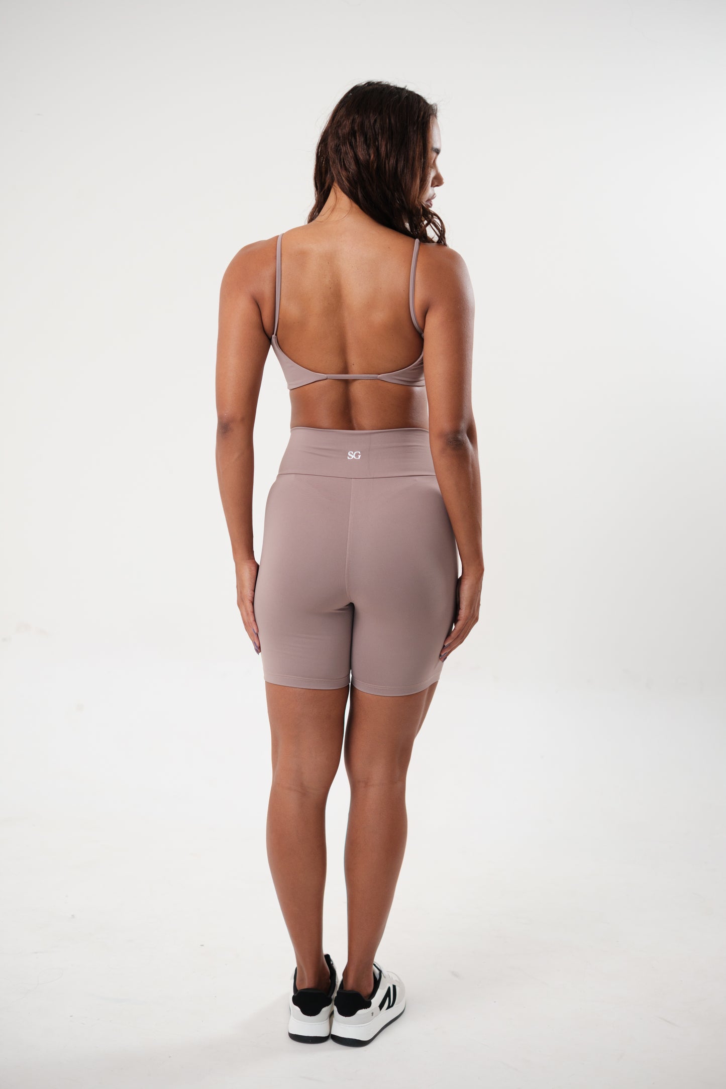 Conjunto Bermuda e Top Essentials Areia