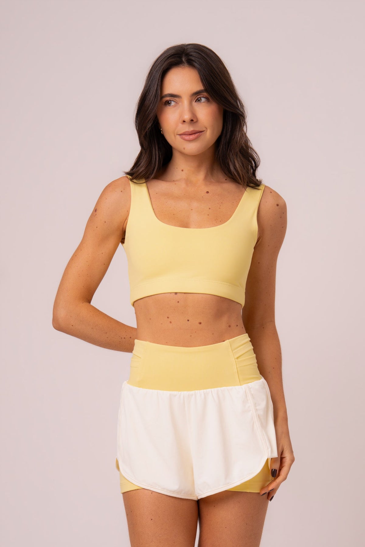 Conjunto Short Duplo e Top Soul Amarelo