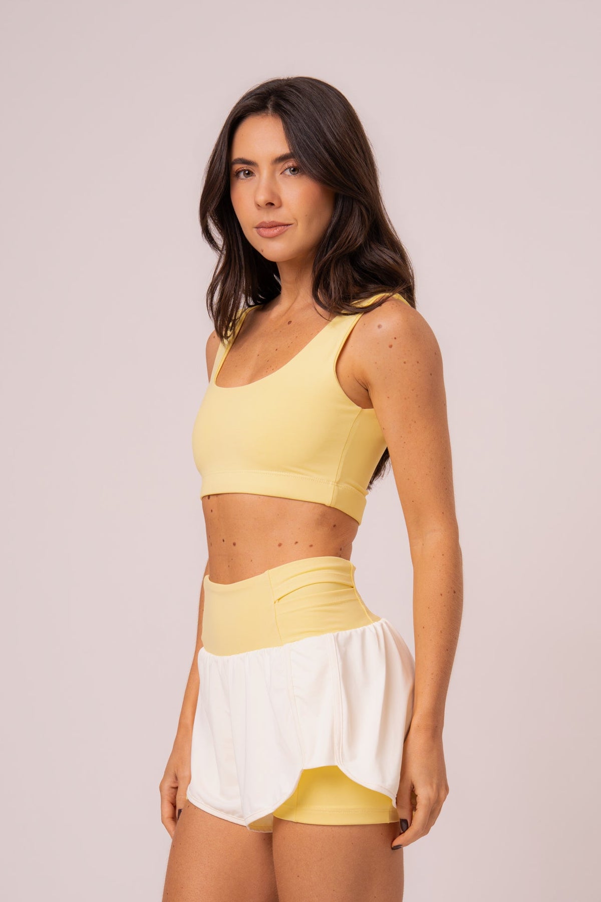 Conjunto Short Duplo e Top Soul Amarelo